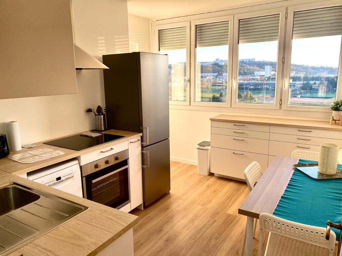 Bergson Top - Appart 80M2, 2 Grandes Chambres, Entierement Renovee Et Equipee, Lumineux, Wifi, Balcon, Calme, Vue Imprenable Saint-Etienne  Exterior foto