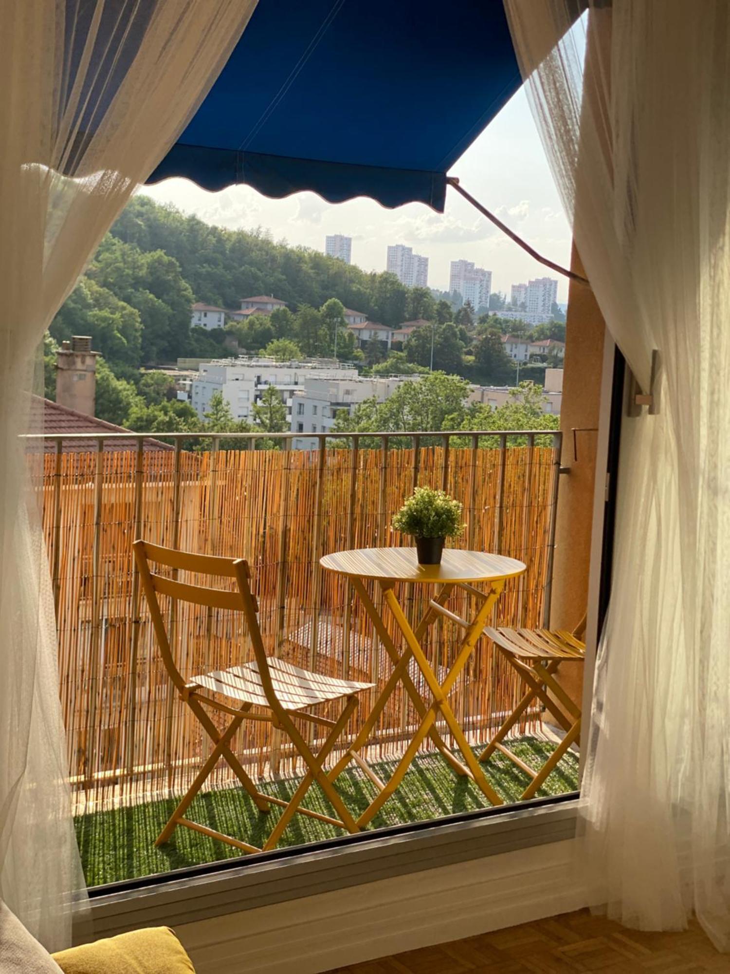 Bergson Top - Appart 80M2, 2 Grandes Chambres, Entierement Renovee Et Equipee, Lumineux, Wifi, Balcon, Calme, Vue Imprenable Saint-Etienne  Exterior foto